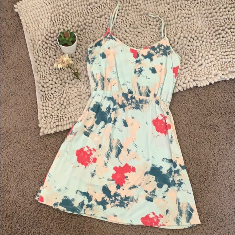 Like new Volcom Dress, size small